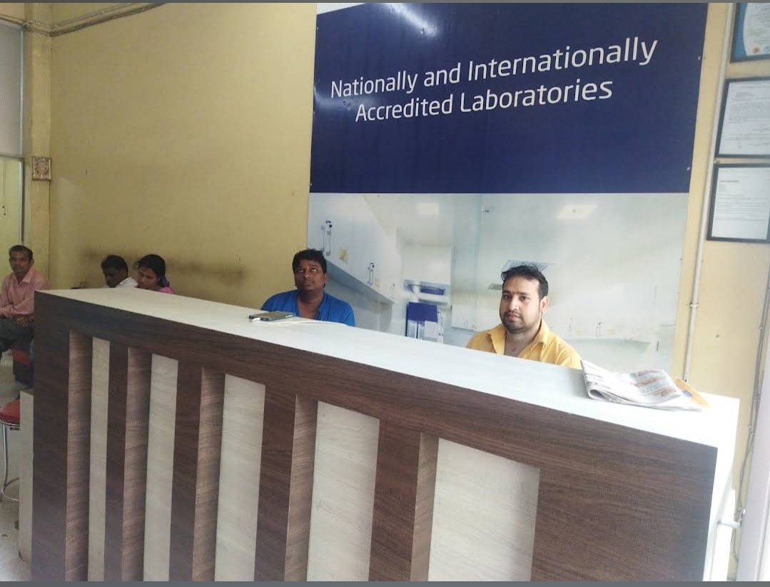 Clinic Shakti reception desk